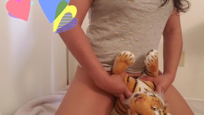 Dildo Humping - Plushie Tiger With Dildo - Free Porn Videos - YouPorn