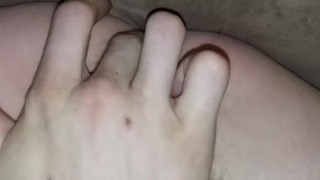 Finger my ass and make me cum
