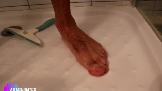 BIG BALLS OF MY STEPBROTHER !!