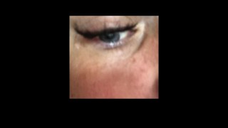 Test magnetic eyelashes