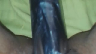 Parte de una rica noche sin poder me masturbe en casa