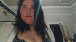 Chill out Time with Chubby Virtual Girlfriend