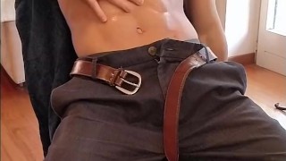 AFTER GYM OILED JUICY HANDJOB