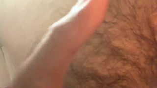 Belly button playing