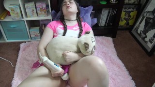 Daddy's Girl Cums