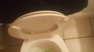 Pissing good