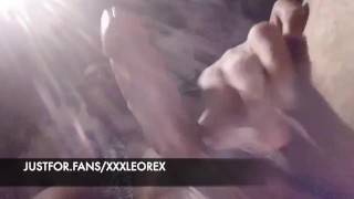BIG VEINY DICK GUY, WANKING IN PUBLIC NIGHTCLUB TOILETS