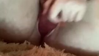 Little sub fucks her self with dildo