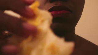 Welcome to the world of naked eating asmr/mukbang?