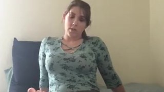 Hot teen and her pretty feet