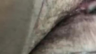 Metiéndome los deditos y acabando