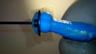 FUCK MACHINE PRO 3 : Je me fait defoncer et ca coule de l'anus (Bottomtoys)