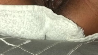 Wet ebony teen! Pretty pussy cumshot