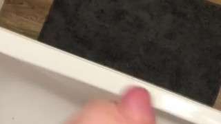 Big white cock cumshot