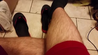 Guy Gets Kinky With His Feet