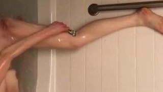 VOYER FILMS SEXY COLLEGE SHAVING FULL NUDE IN BATHTUB