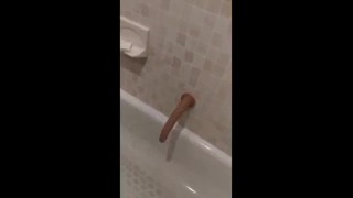 KiniB toy play, twerk and shower make a request