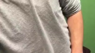 Hot guy has some quick fun on lunch break