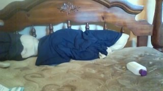 Dongin' da Kitten!! Kum fuck Vickie...