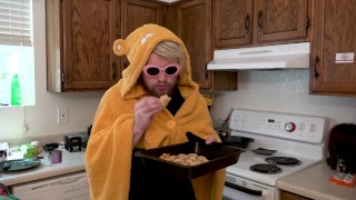 eating a pizza roll without burning my mouth