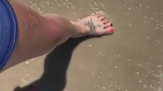 amateur wife toes in the sand slow m