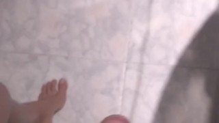 de se masturba en el espejo