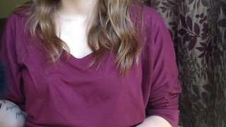 Lissy Rydes crops her own pussy and ass and does pillow humping play