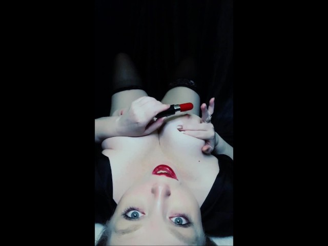 Red Lipstick Clit Vibrator - Eye Contact Loud Shaking Orgasm 