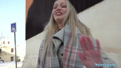 Public Agent Sexy busty cougar housewife Amber Jayne sucks and fucks