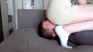 Facesitting In Shorts - Smothering - Young Goddess - C4S store - 120987