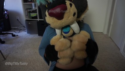 Foxy Gets Blown by Iliza and Takes Her for a Ride (fursuit ...