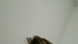 Latina cuming