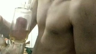 Celebrating 800 views with a sexy bong hit