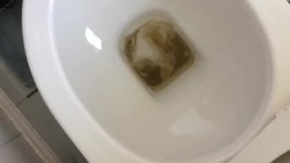Big Scottish cock urinating