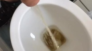 Big Scottish cock urinating