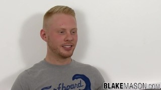 British amateur plays with his big dick and juicy foreskin