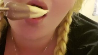 Cute bbw licks, sucks and eats a messy popsicle!