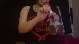 Simple Smoke, Twerk and Fuck Sesh
