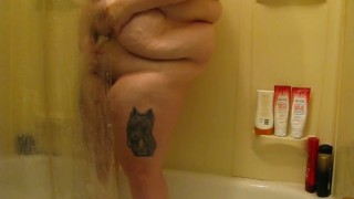 Watch me rub my clit in the shower