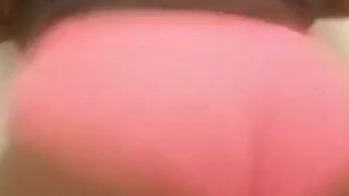 Bbw booty shake practice in bathroom