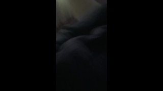 Me corro con el peine en mi conchita