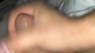 Grosse ejac en solo !