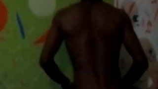 Got an Ass to shAke