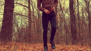 Horny Boy WANKING HIS Big DICK (23cm) IN FOREST / OUTDOOR /Hide /Hot /Cute