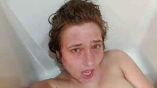 Using a showerhead to orgasm