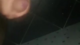 Deliciosa corrida de joven