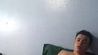 Duece’s Solo Masturbation Cam