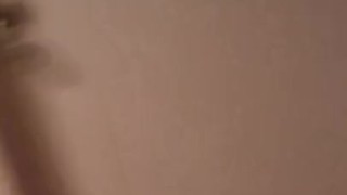 Flashing in hotel hal