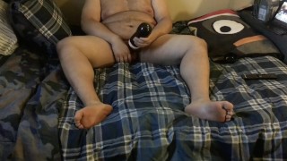 Fat boy jerks off while family is gone...uses fleshlight too