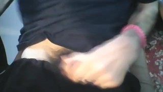 Jean-Benjamin et un coquin durex avec un handicap moteur